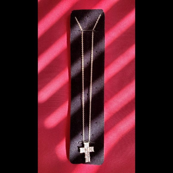Princess Cut Square White Rhinestones Cross Pendant Necklace - Picture 4 of 9